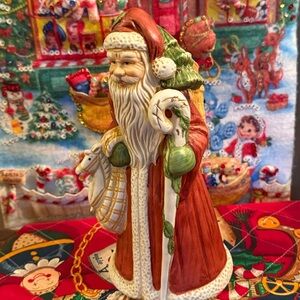 Sylvestri Santa Claus Figurine Music Box